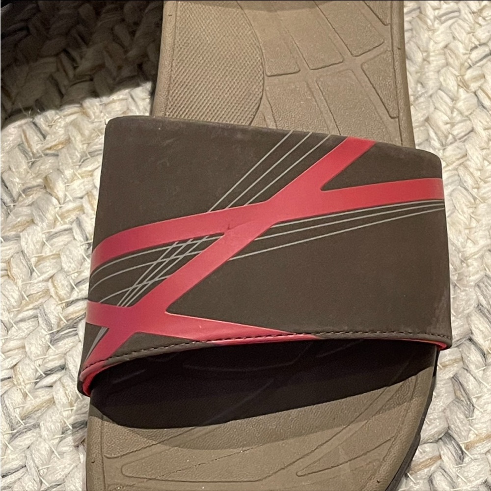 Vionic Sprint Slip Ons Slides 9 - image 7